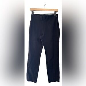 NWT Quince Ultra-Stretch Ponte Pintuck Ankle Pants Womens Size M Black